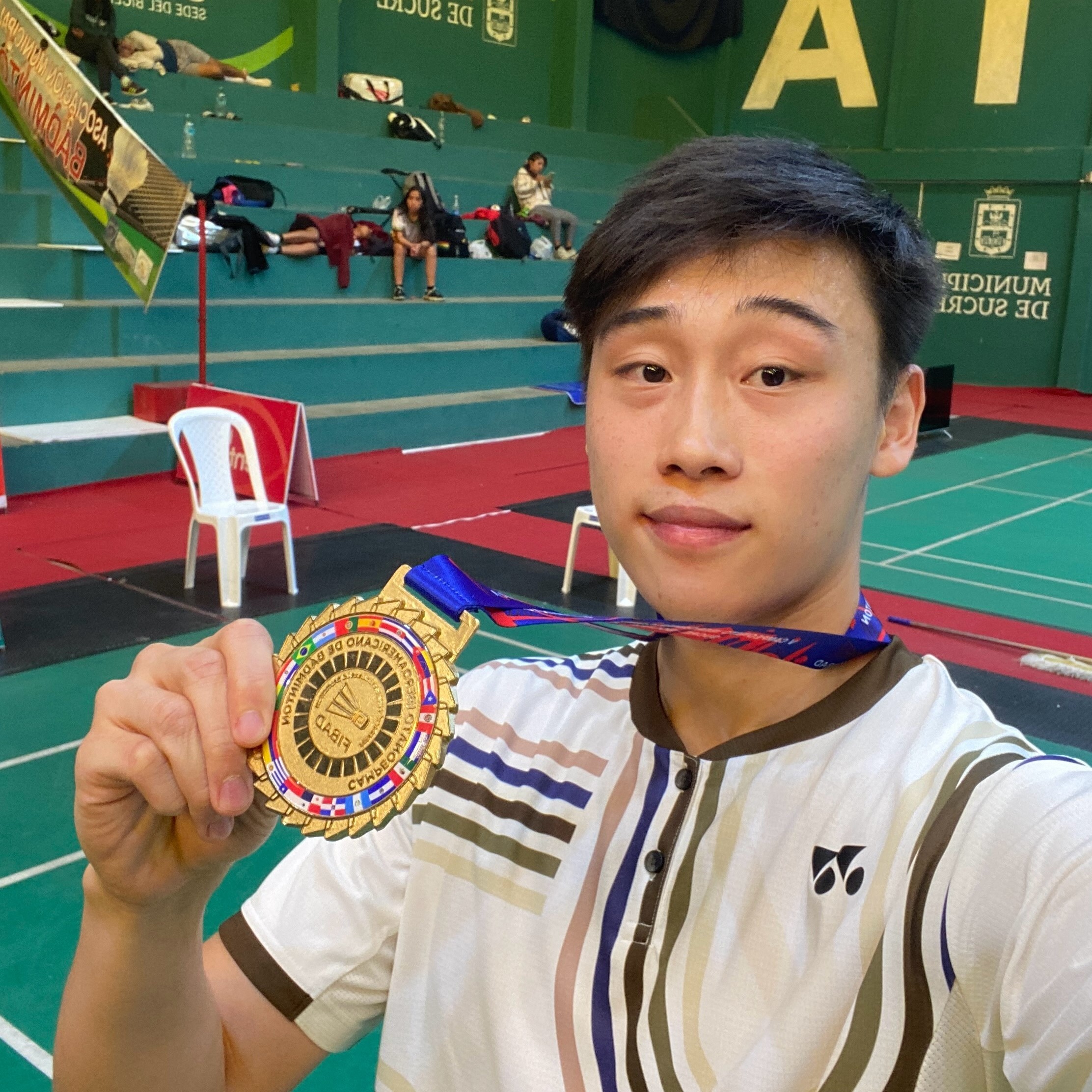 Leo Lee obtuvo la medalla de oro en el Iberoamericano de bádminton.