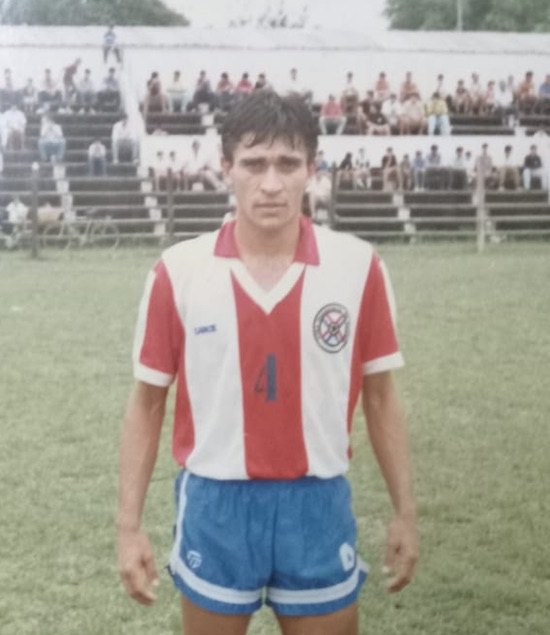 Silva, con la casaca albirroja.