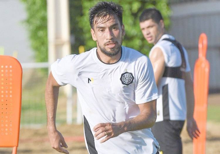 Marcelo Estigarribia, futbolista.