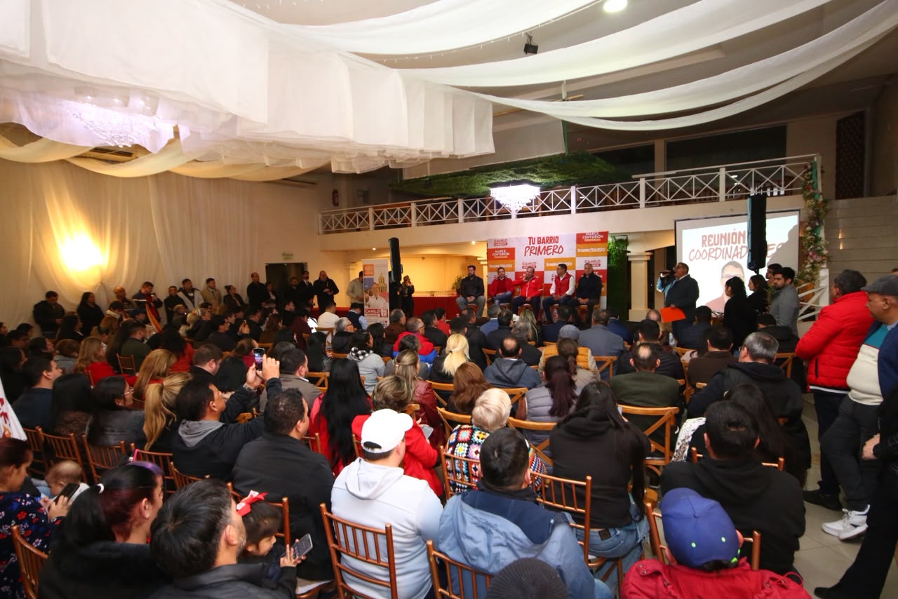 Camilo Pérez recibió apoyo de más de 500 coordinadores. Foto: gentileza