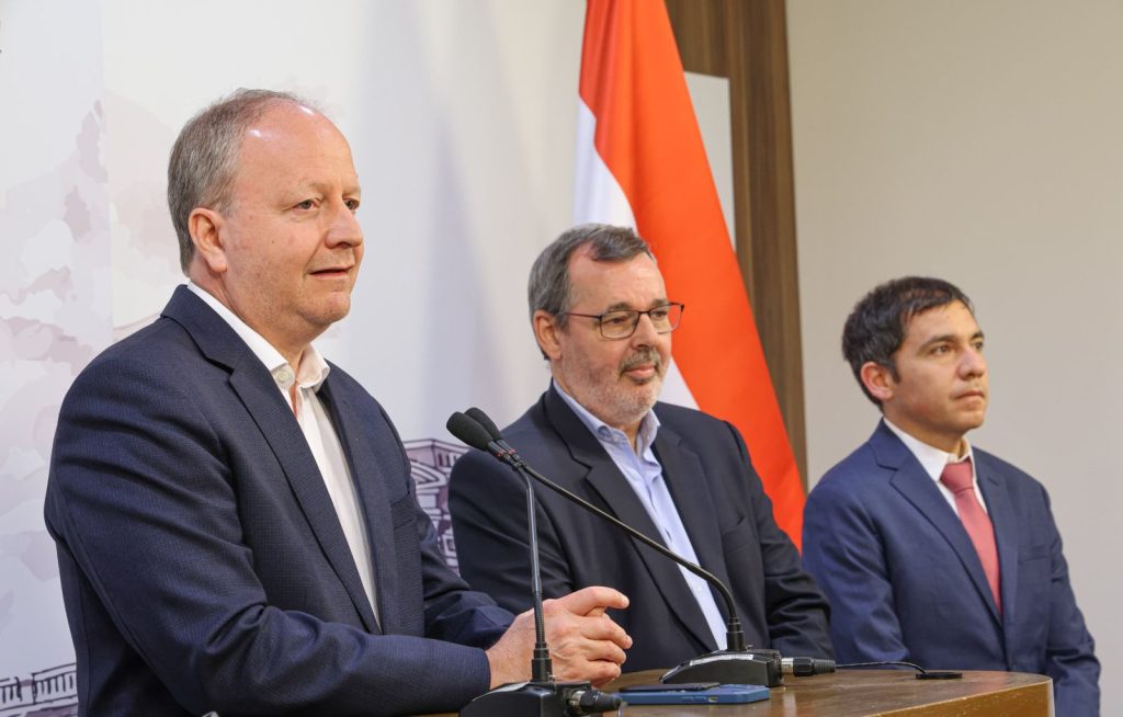 Presentación dle nuevo Superintendente de Valores.