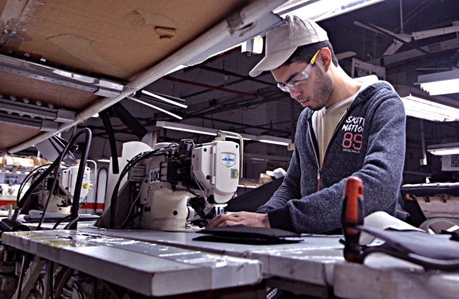 También una nueva Ley de Maquila, un régimen de incentivos fiscales que sustituirá a la Ley 60/90, fusiones institucionales para crear el Ministerio de Industria, Comercio, Turismo, Minas y Energía, la modernización del mercado de valores y una ambiciosa reforma del transporte público metropolitano.