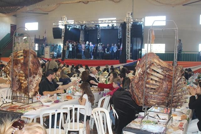 El evento todos los años atrae a miles de turistas al Sur del Alto Paraná.