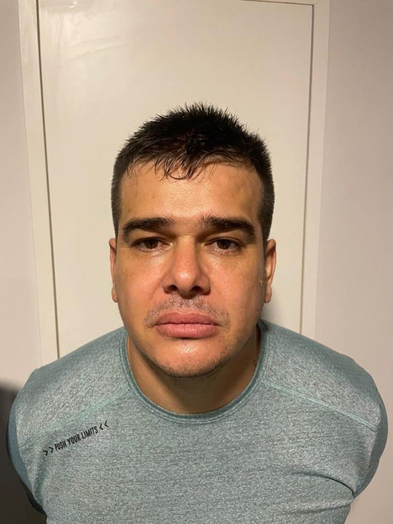 Marlon Ricardo Flores Peña, ciudadanocolombiano prófugo.