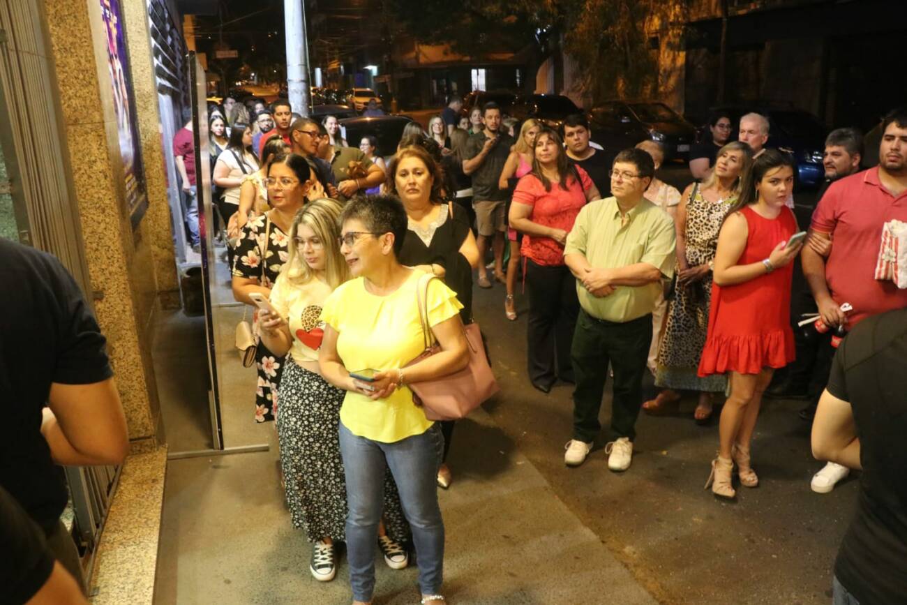 El público respondió en las dos primeras noches llenando la sala del Teatro Latino. Foto: Cristóbal Núñez/NaciónMedia.