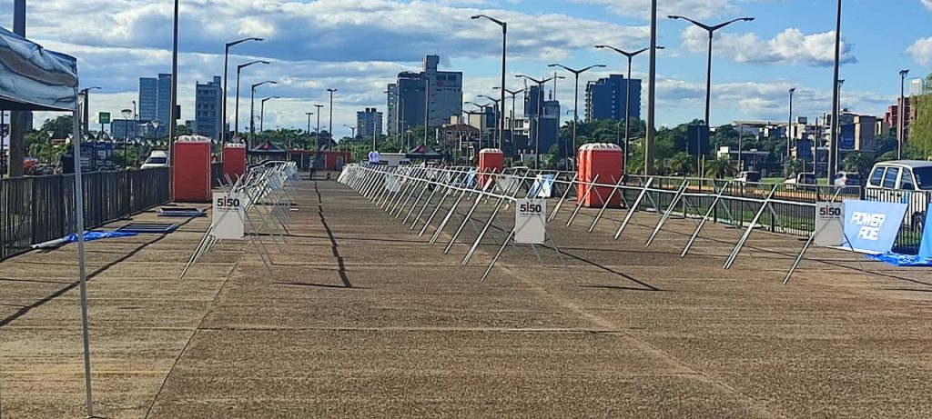 Área destinada al estacionamiento de las bicicletas en competición.