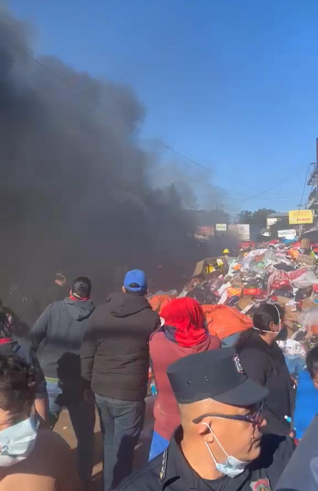 Un incendio de grandes proporciones se reporta en el mercado municipal de Itauguá. Foto: captura de video