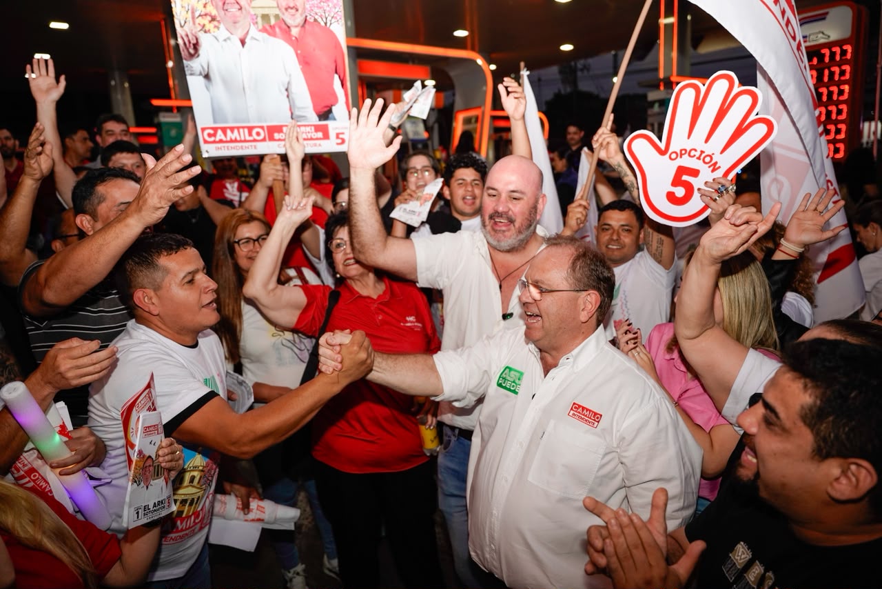 Camilo Pérez sigue recibiendo gran respaldo de la ciudadanía. Foto: gentileza