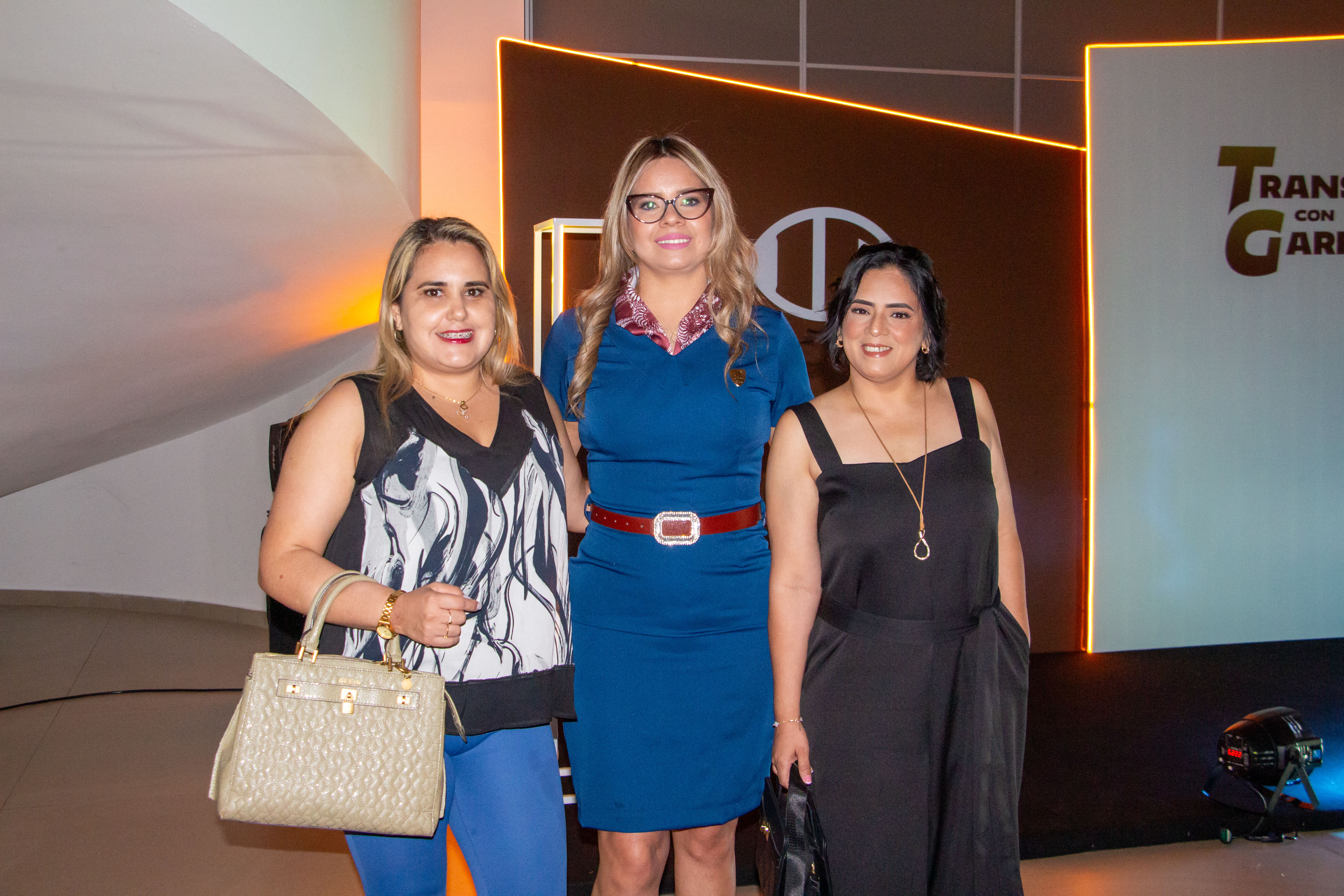 Liliana Ramos, Claudia Giménez y Elena Recalde.