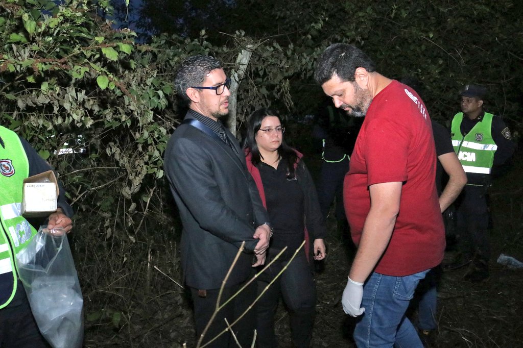 Gloria Rojas, fiscal que investiga el caso reveló que el supuesto autor habría rendido sus exámenes con total de puntos luego de la desaparición de Fernanda Benítez, según el informe proporcionado por la institución educativa.