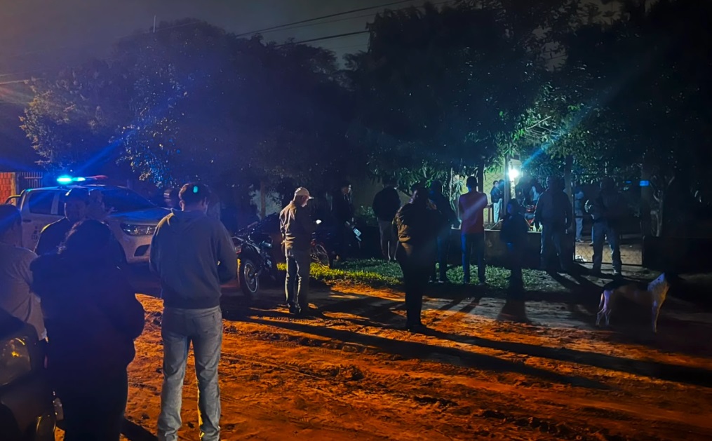 El hombre fue ultimado frente a su domicilio. Foto: Captura Corresponsal Marcelo Riveros