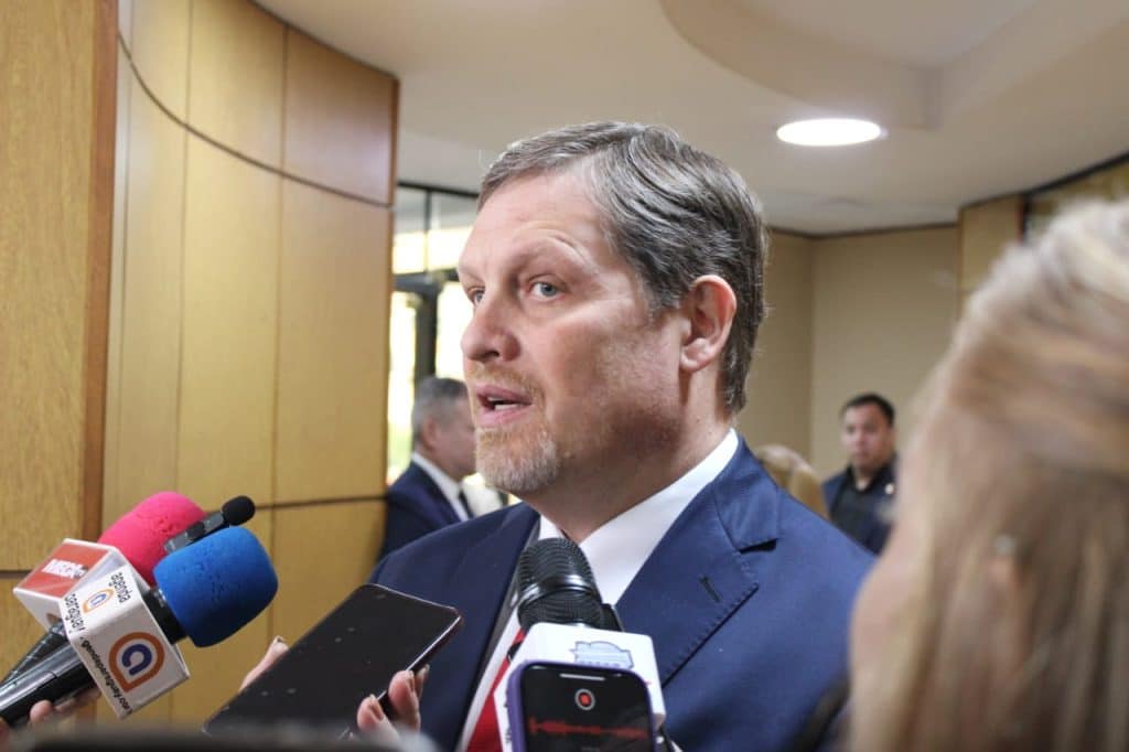 Natalicio Chase, senador.