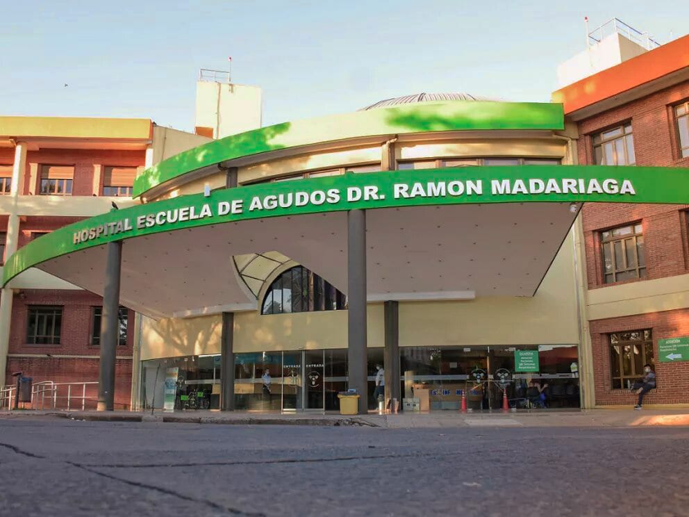 Hospital "Ramón Madariaga" de la ciudad de Posadas, Argentina. Muchos paraguayos acuden al lugar por su calidad de atención.