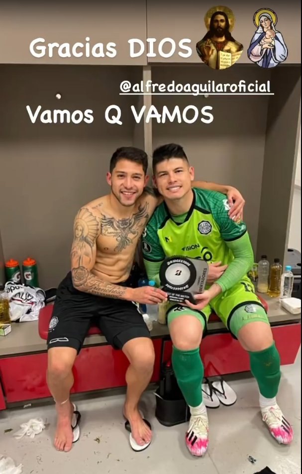 “Gracias Dios, vamos que vamos”, con esta frase Aguilar festejó la clasificación.