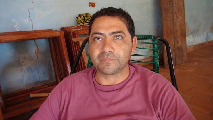 INDIGNADO. Padre Cristian Paiva.