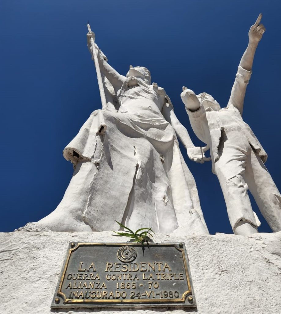 Monumento a "La Residenta", próximo a pasar por una restauración. Foto: Cámara de Senadores.
