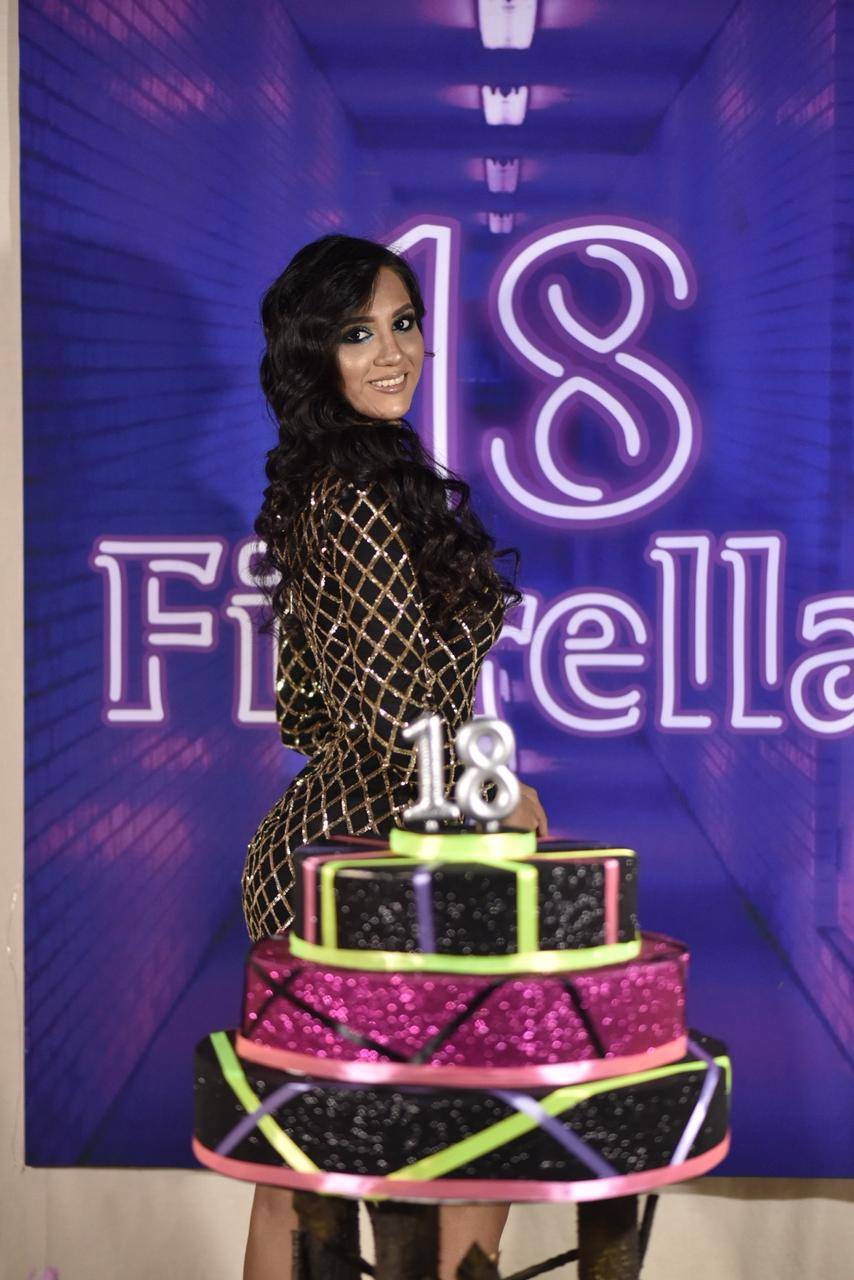 Fiorella Zaracho dijo que lo mejor para ella, al llegar a sus 18, fue poder festejarlo con la presencia de toda su familia.