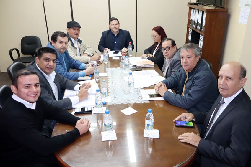 Comisión Especial para estudiar pedido de intervención de la Municipalidad de Ciudad del Este