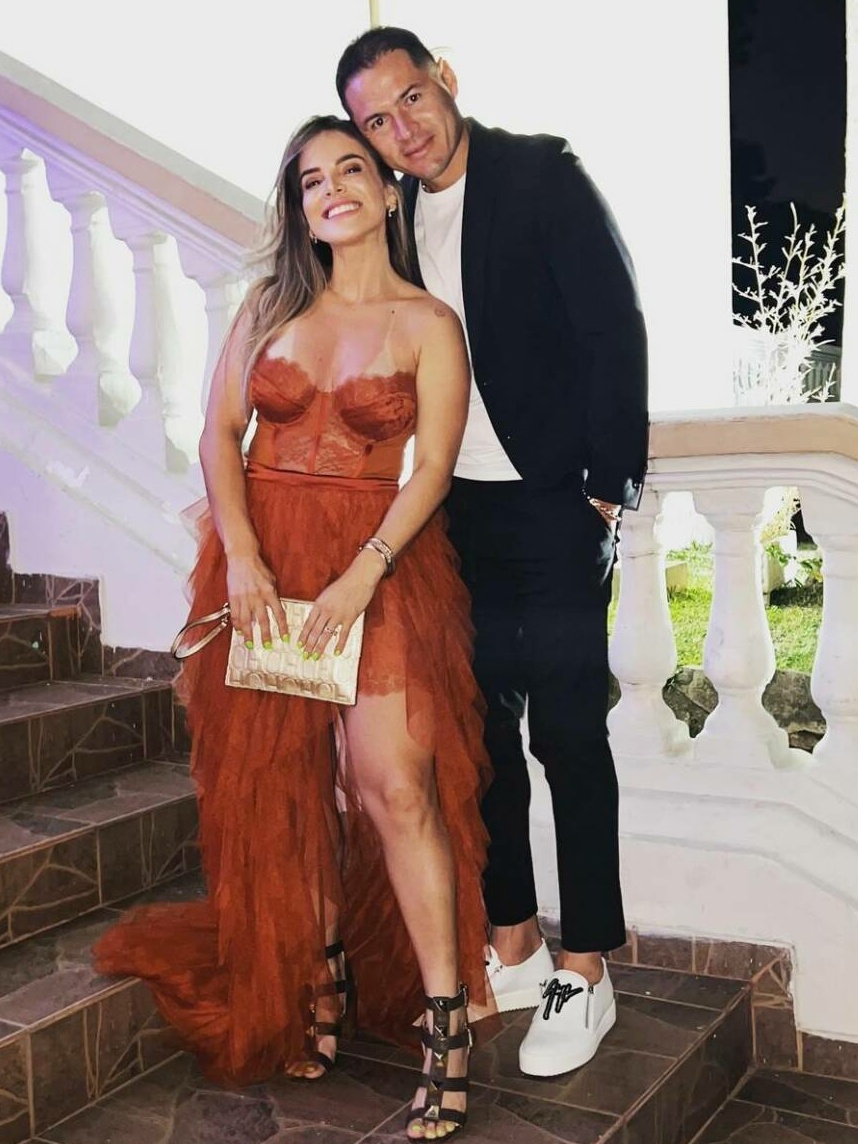 Mirta Delgadillo y su esposo, el futbolista Pablo Aguilar. (Foto: @delgadillo89_mirty)