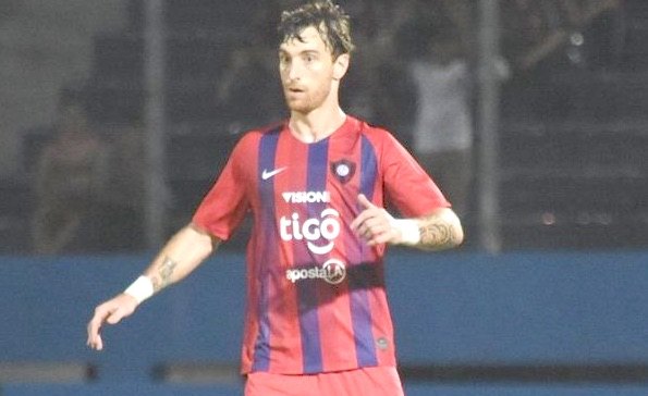 Amorebieta tiene un traumatismo en la rodilla y se perdería el duelo del domingo.