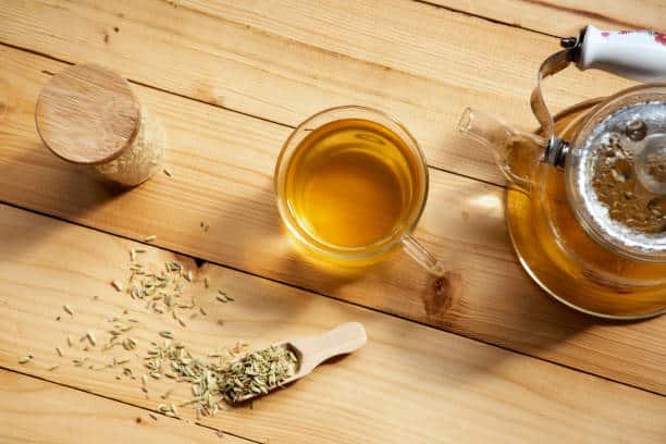 Eljengibre,anísymanzanilla, consumido en té o rallado fresco, elimina toxinas y fortalece el sistema digestivo.