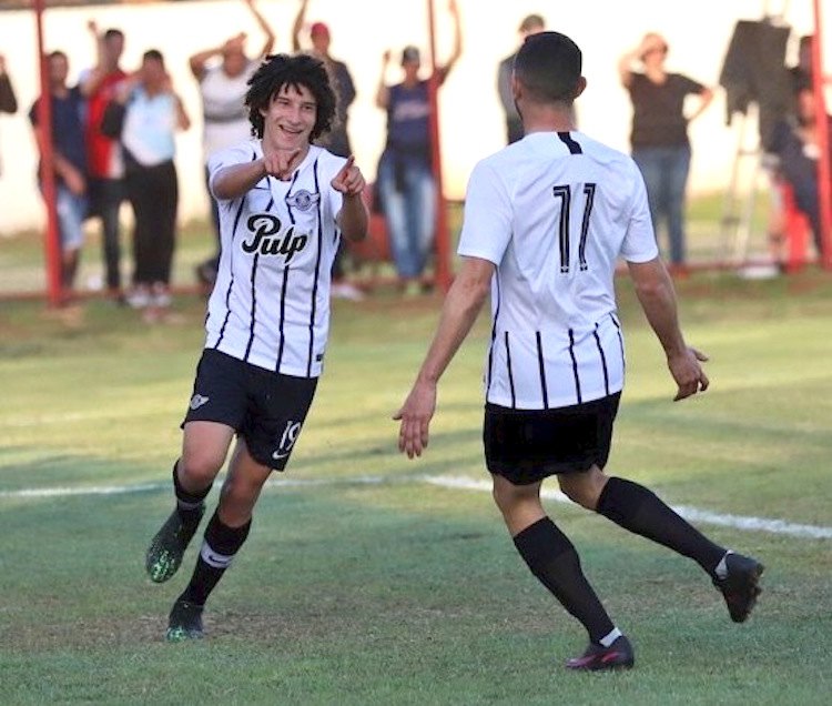 Figura jeyma Iván Franco con goles y asistencias.