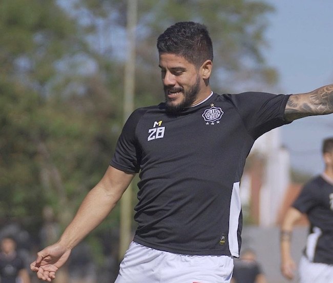 Jorge Recalde, ofensivo.