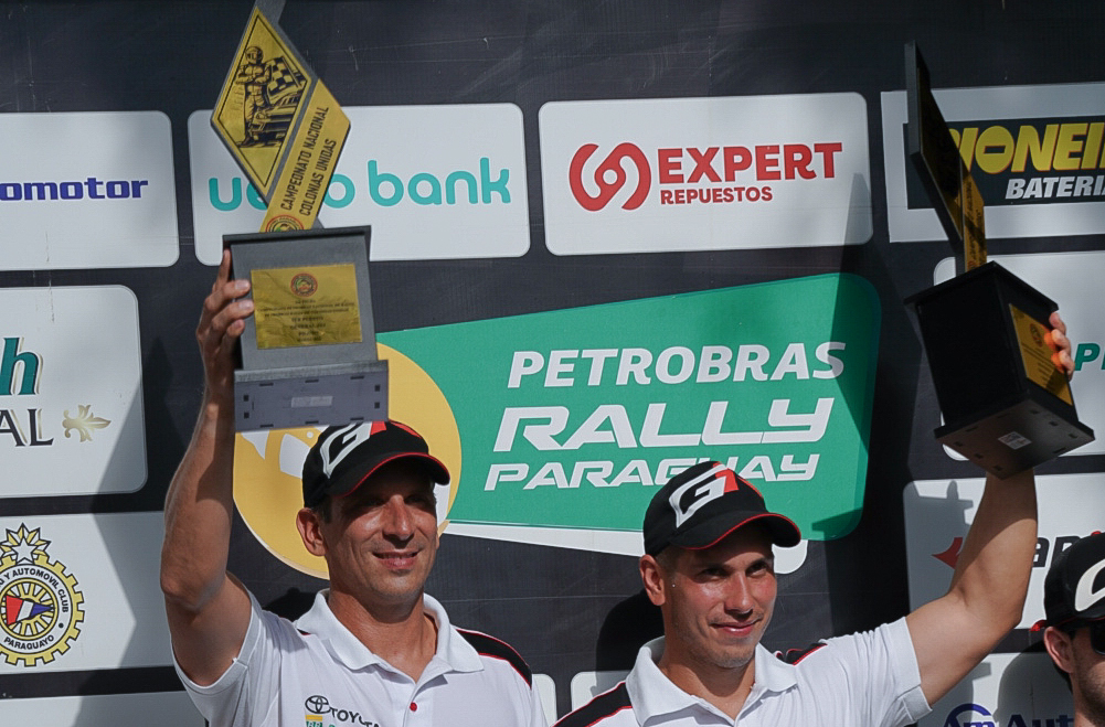 Tiago Weiler y Juan José Sánchez, los ganadores del primer rally nacional del año.