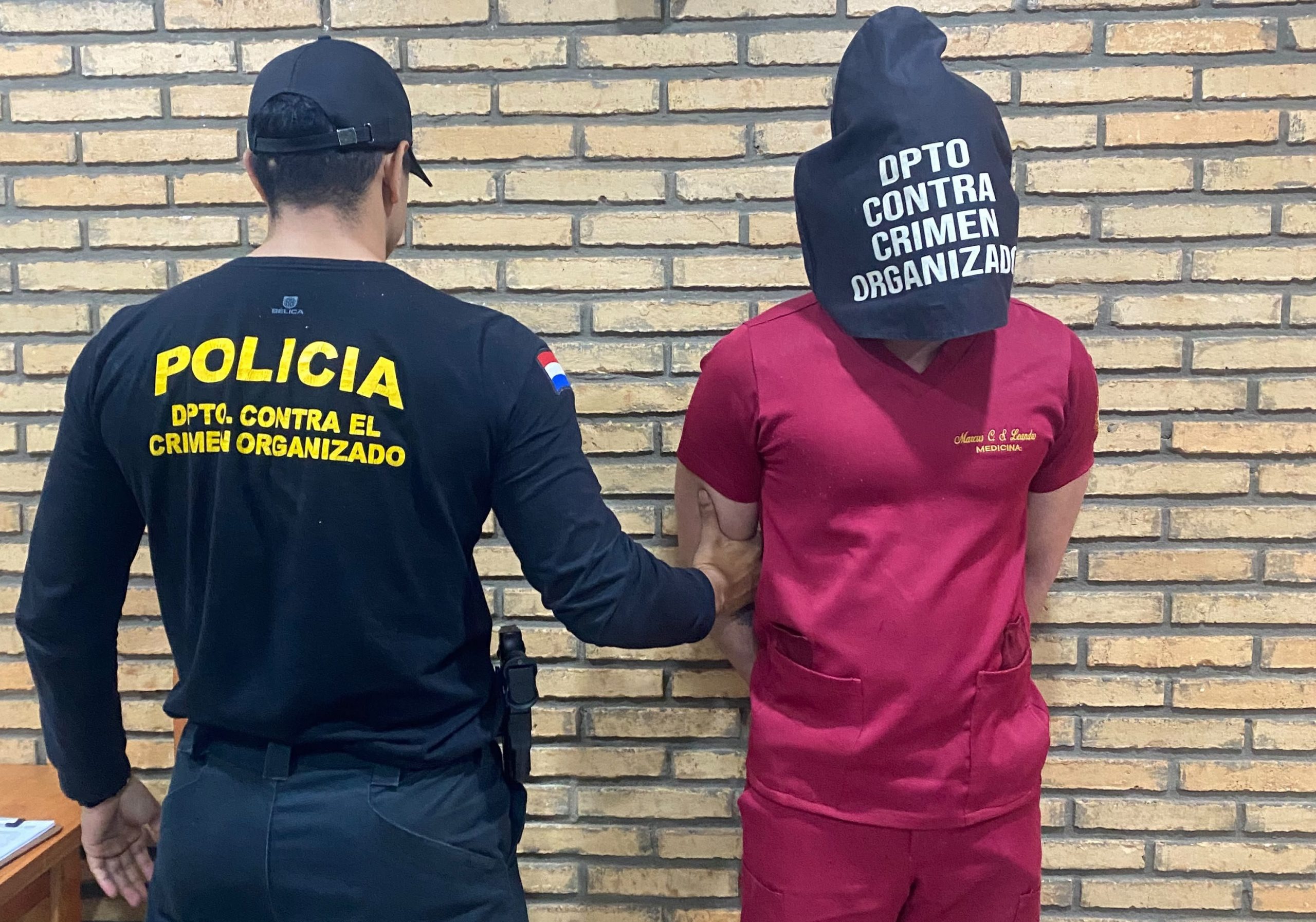 Se presume que aprovechaba su formación profesional para ganarse la confianza de sus víctimas. Foto: Policía Nacional