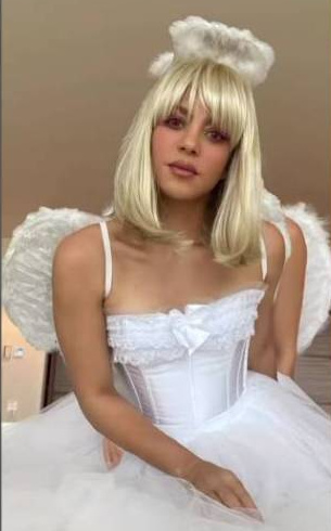 El disfraz que más piropos le generó en redes sociales, el de Ángel. (FOTO: @shakira)
