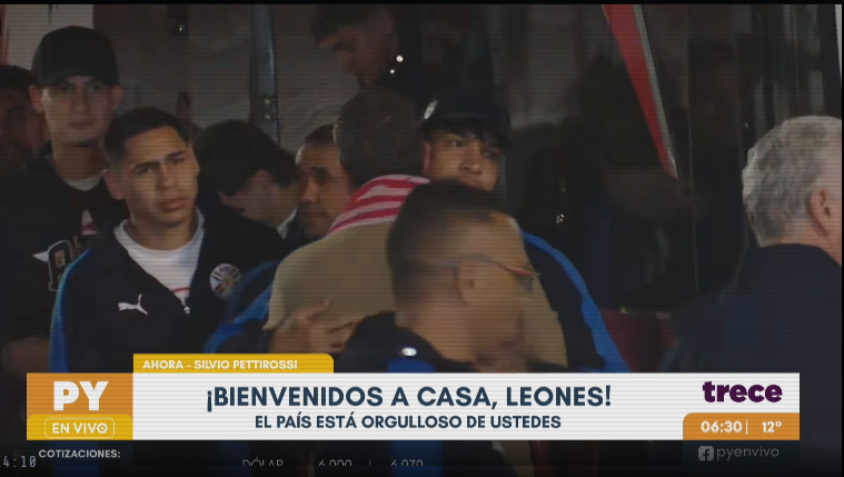 El presidente saludó a cada uno de los integrantes de la selección-Captura