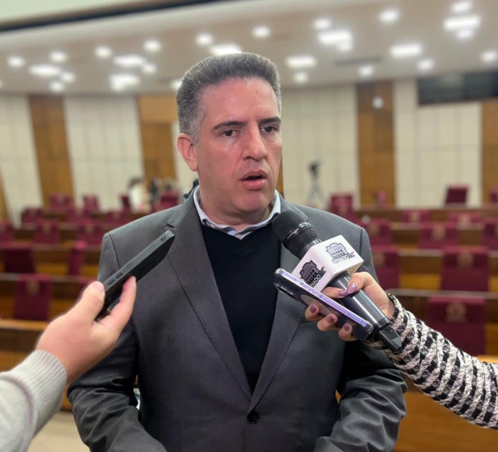 Subrayó que la ausencia de esta legislación impide el intercambio de información con otros países y afecta la capacidad del país para gestionar datos de forma segura.