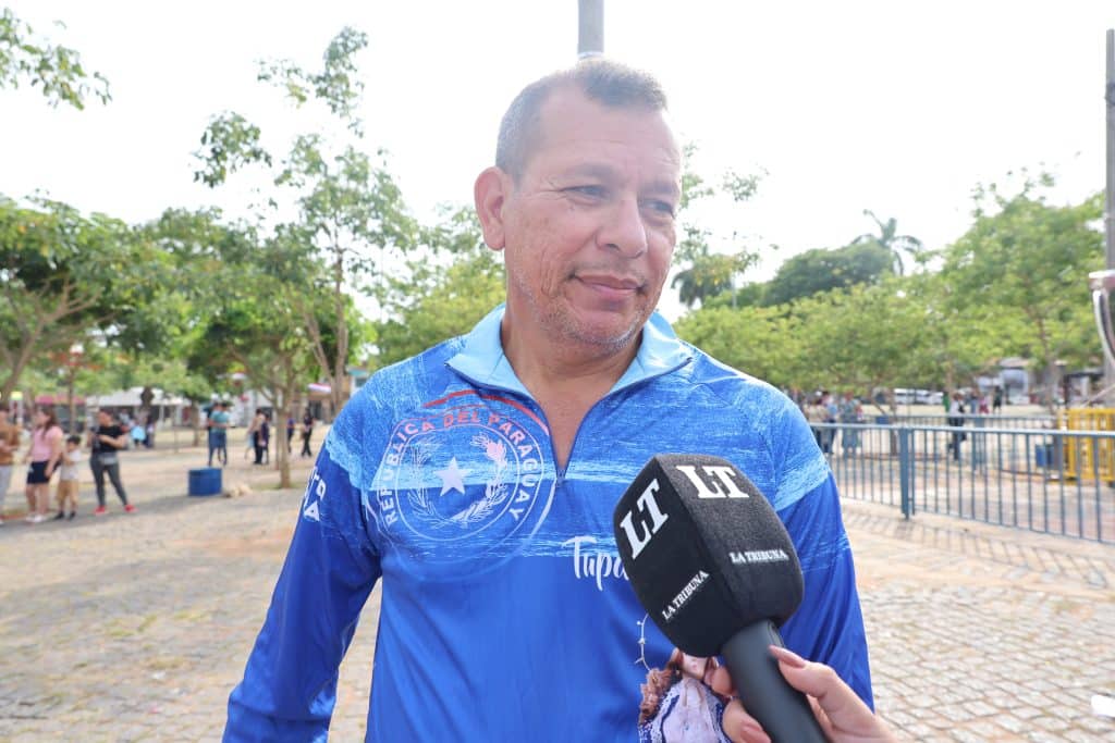Óscar Martínez, vocero del grupo, dijo que el esfuerzo de pedalear es grande, pero al llegar ala Basílica sienten que vale la pena.