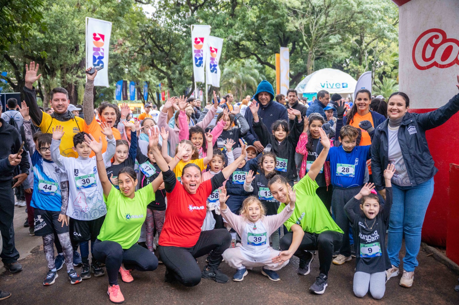La jornada solidaria busca transformar cada kilómetro recorrido en apoyo concreto para el acceso a educación, protección y mejores oportunidades para la niñez. Foto: Gentileza