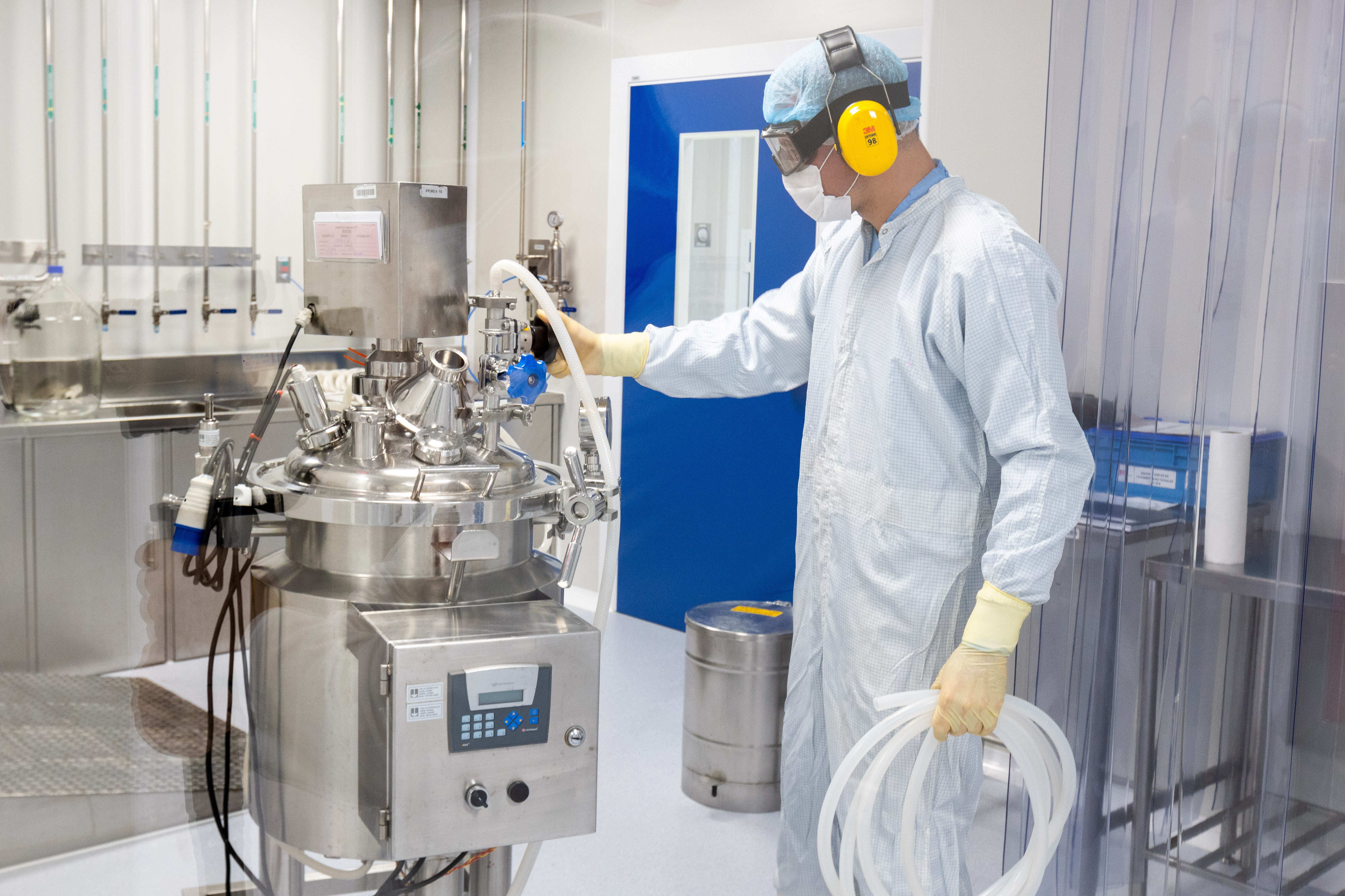 Adium Paraguay pasará de una producción de 35 millones de unidades de medicamentos a
100 millones de unidades.