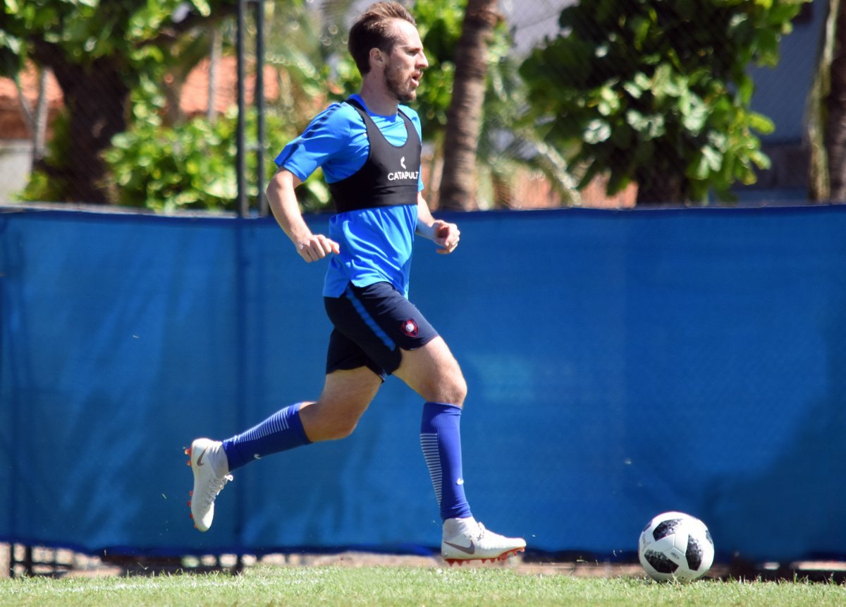 Hernán Novick, mediocampista del Ciclón. Será titular contra el “Kure”.
