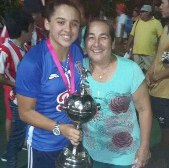 Liz y su querida madre.