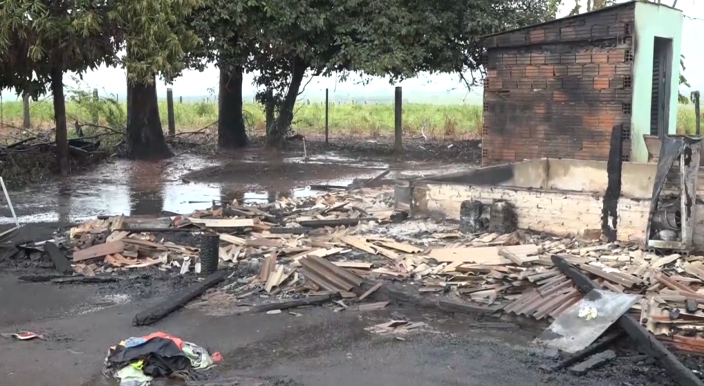 El cuerpo de Josemar no fue calcinado según el forense. Foto: Captura