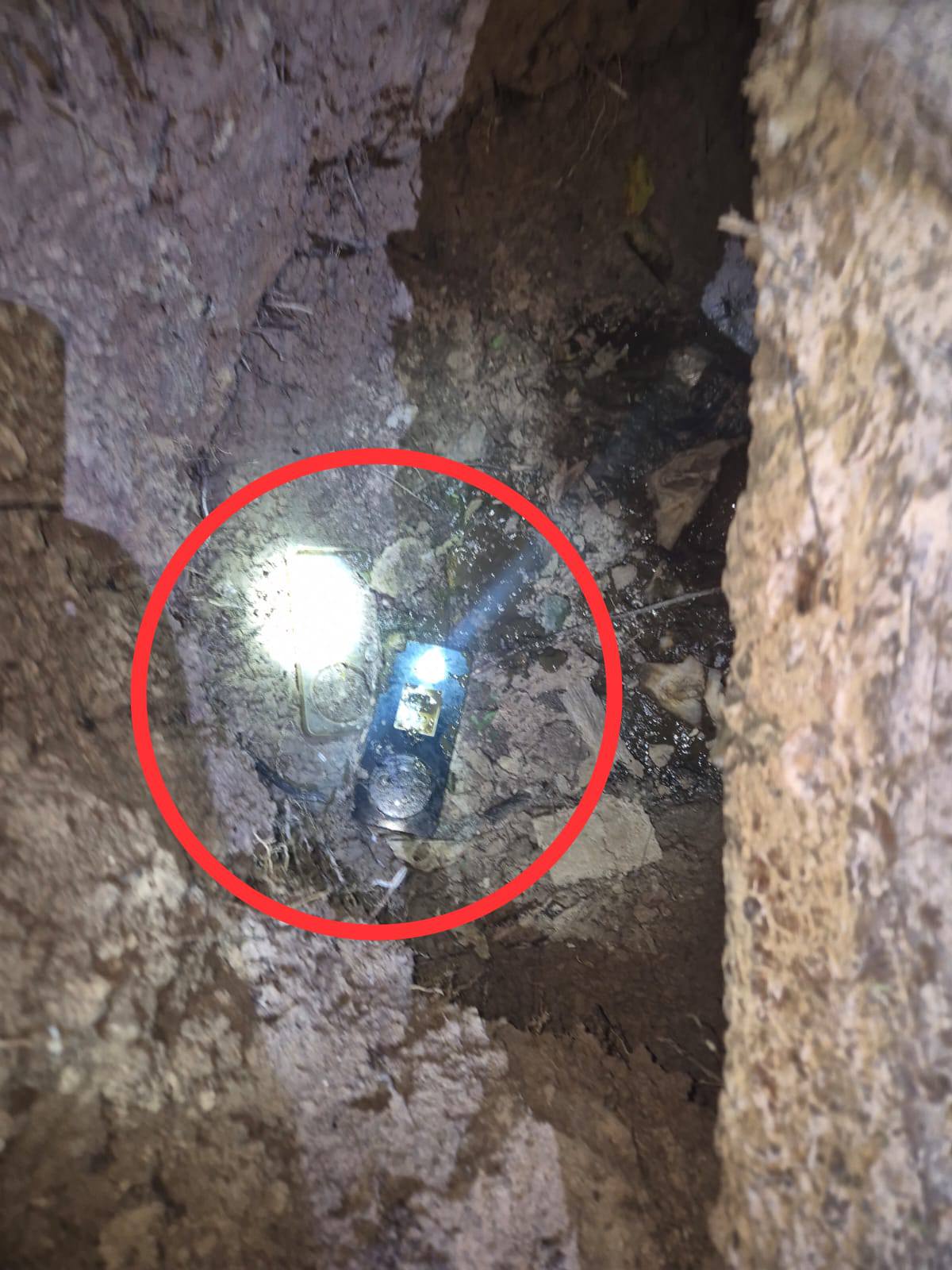 Su celular fue encontrado en una letrina. Foto: Gentileza