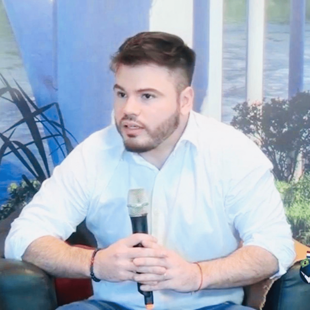 Renato Deggeller, psicólogo.
