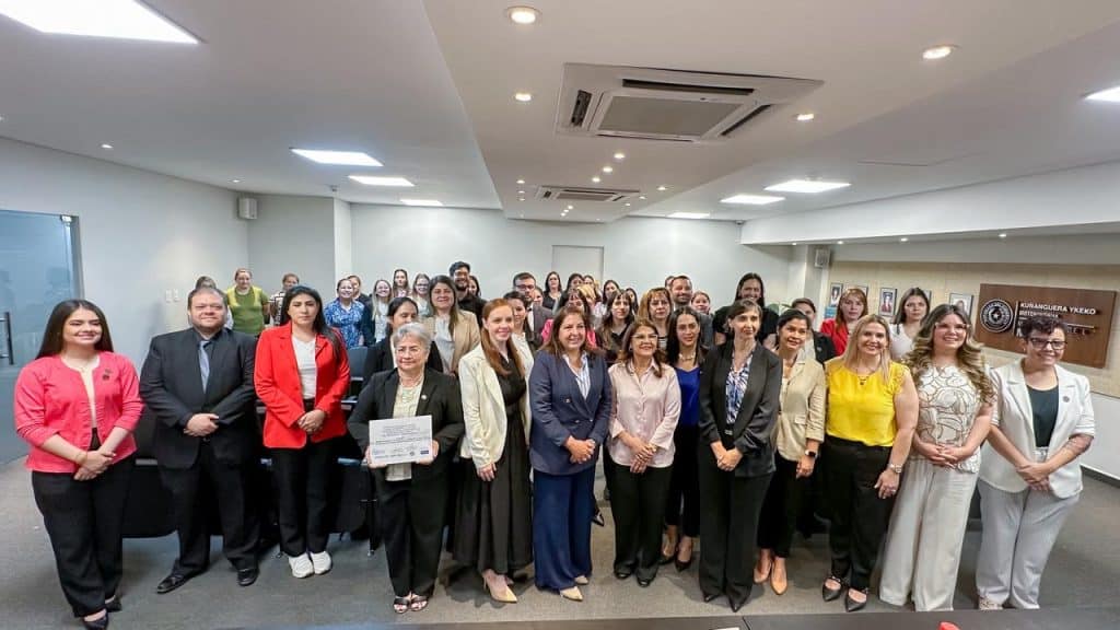 La premiación reunió a autoridades, académicos y autores, cuyos trabajos buscan aportarevidencia para fortalecer las políticas públicas dirigidas a las mujeres.