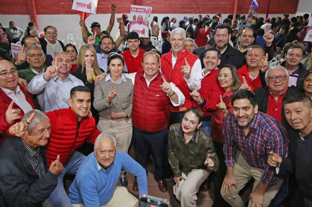 La plana mayor de Colorado Añetete participó de la reunión. Foto: Gentileza