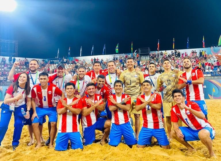 Los Pynandi, la Selección de Paraguay de fútbol de playa. Foto: SND.
