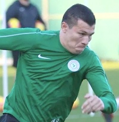 Brian Samudio en el interés de Olimpia.