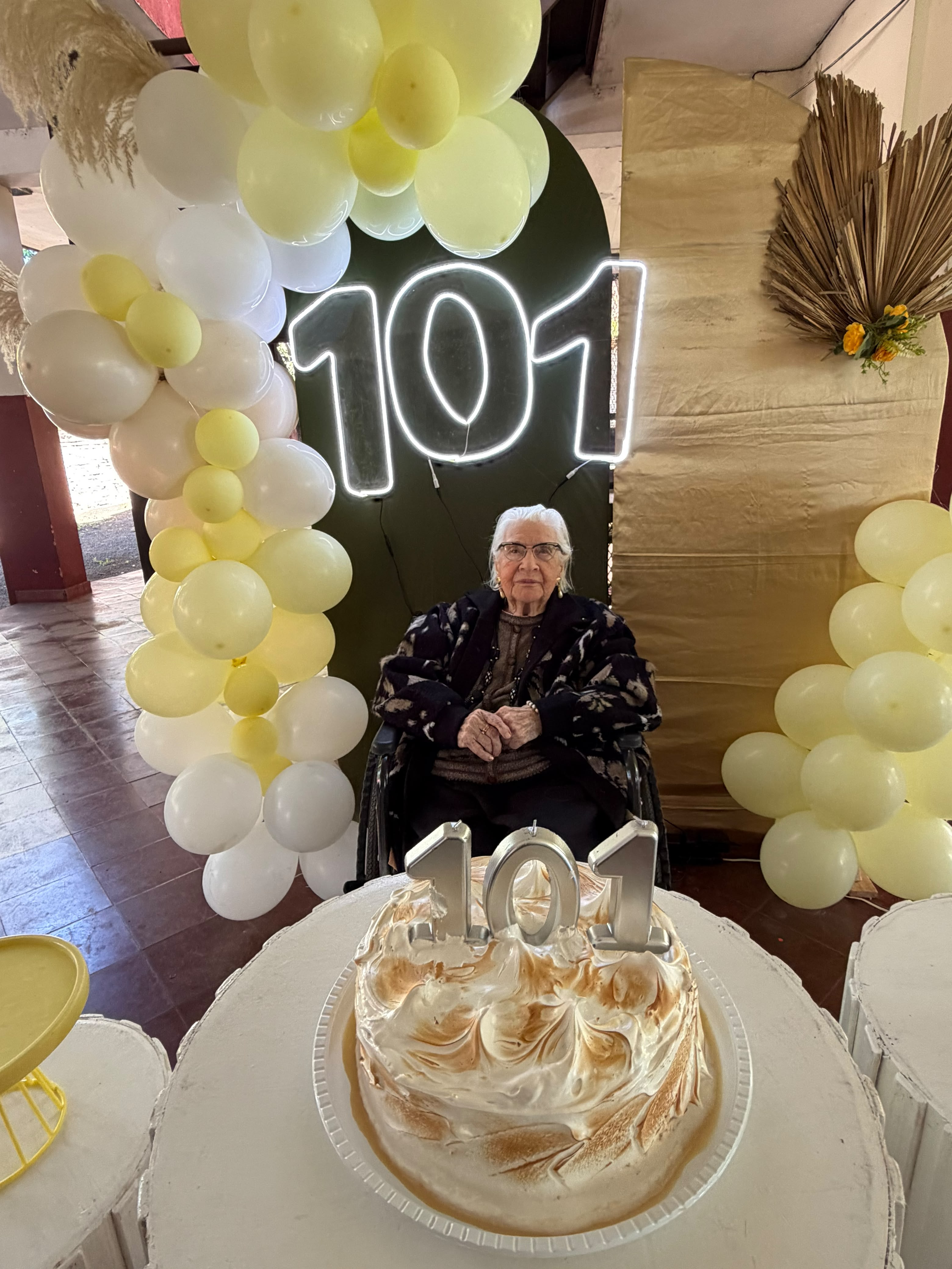 La doña contó su secreto de llegar hasta edad.