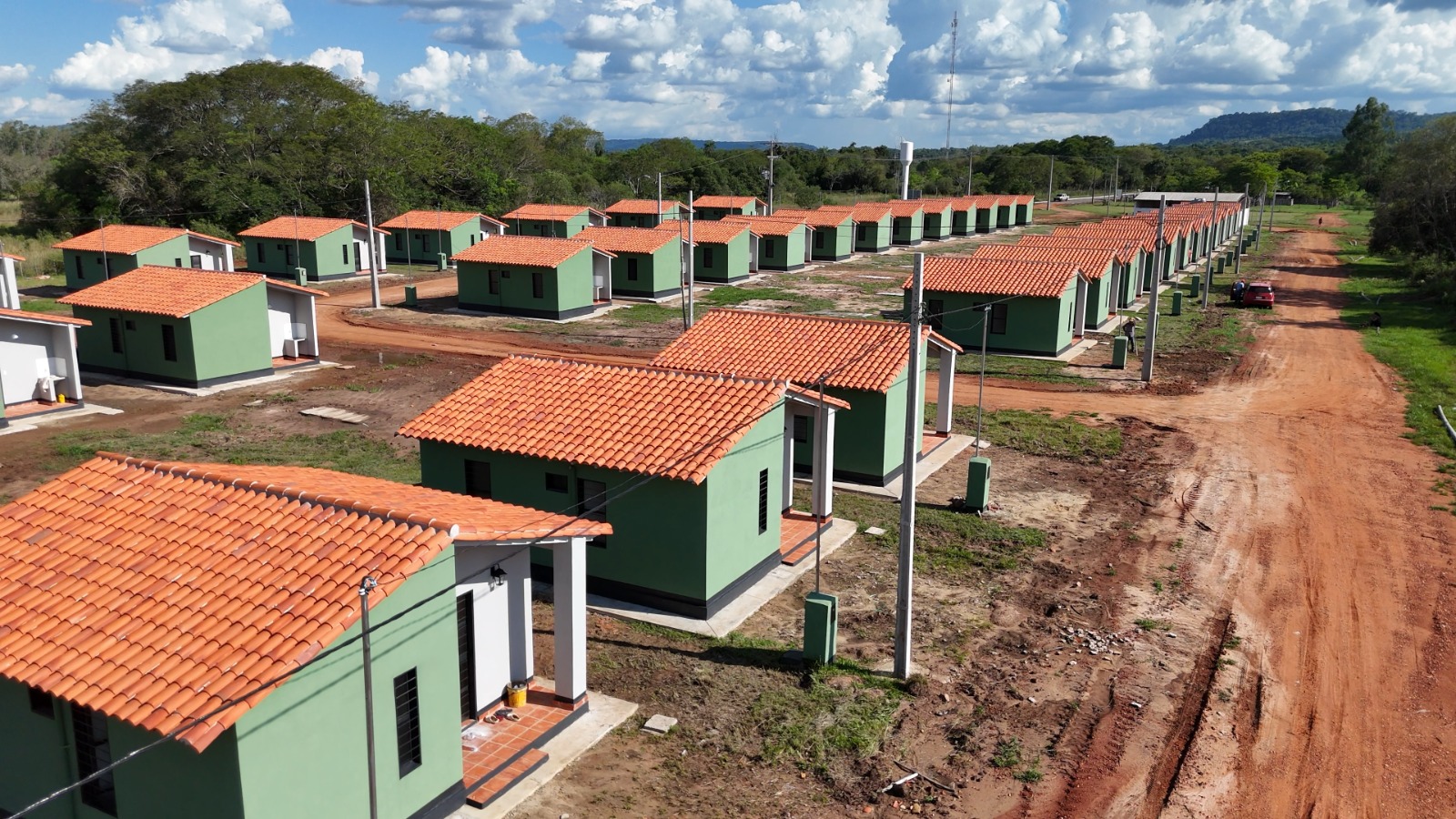 El Gobierno del Paraguay ha gestionado 44.446 soluciones habitacionales. Foto: Presidencia
