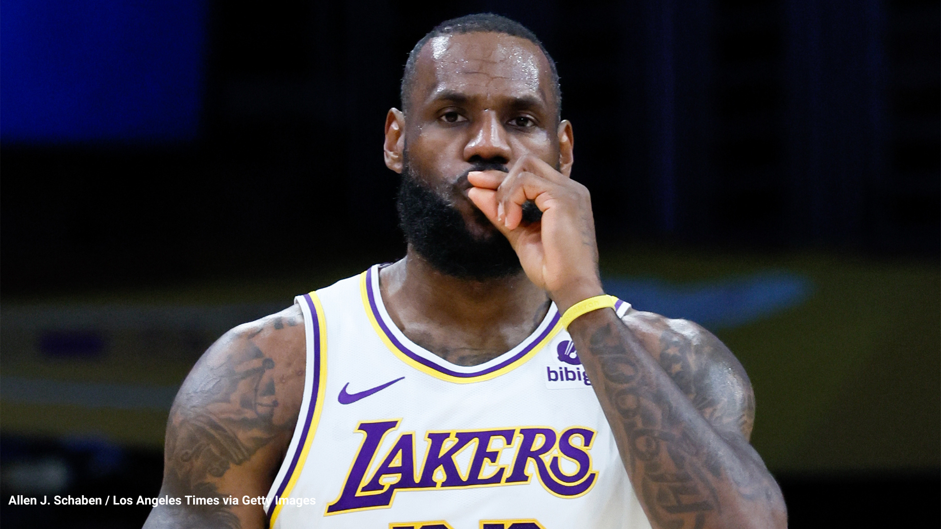 lebron cigarette lakers