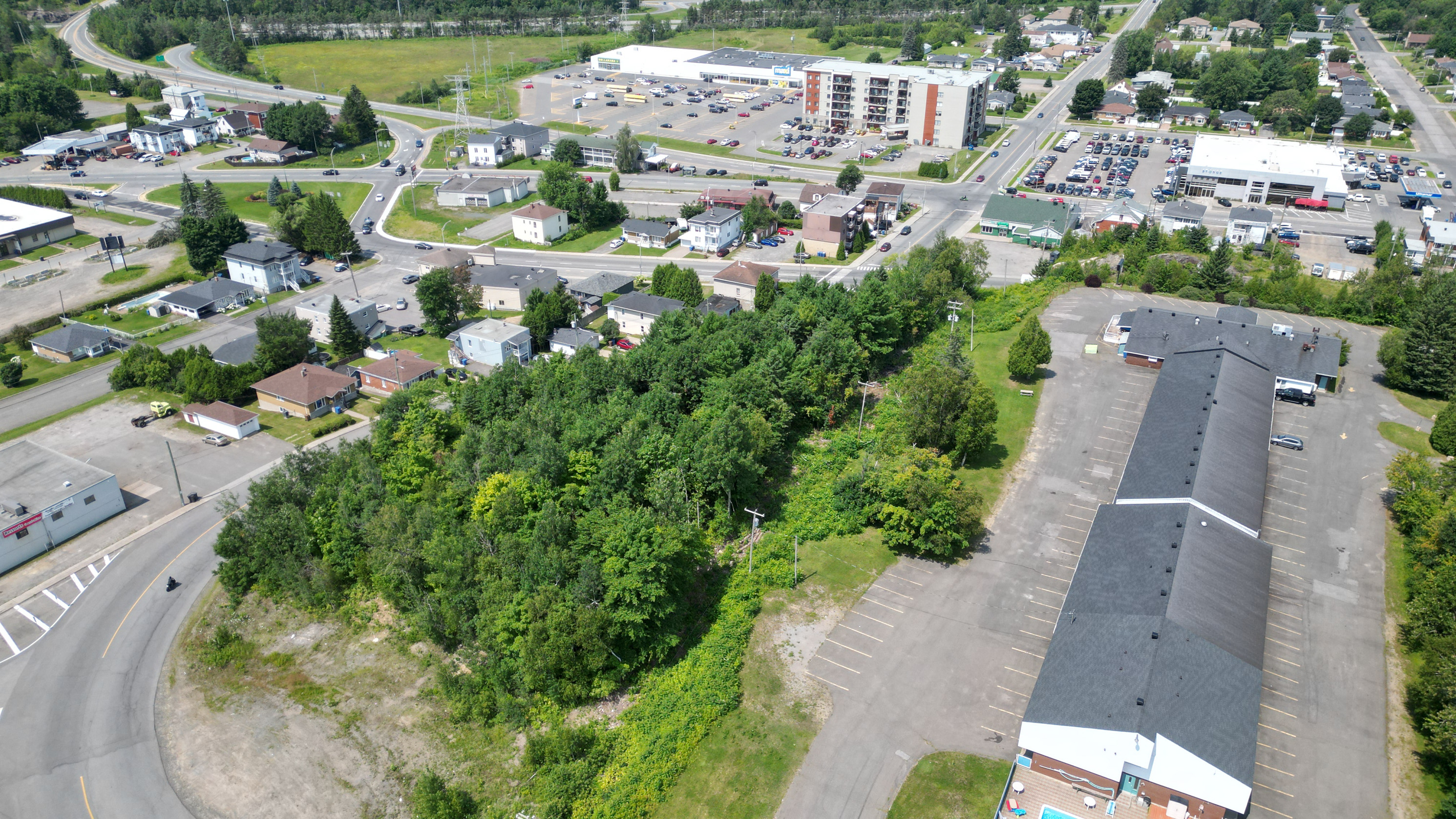 Camping Adam & Ève: la Municipalité voulait fermer les lieux