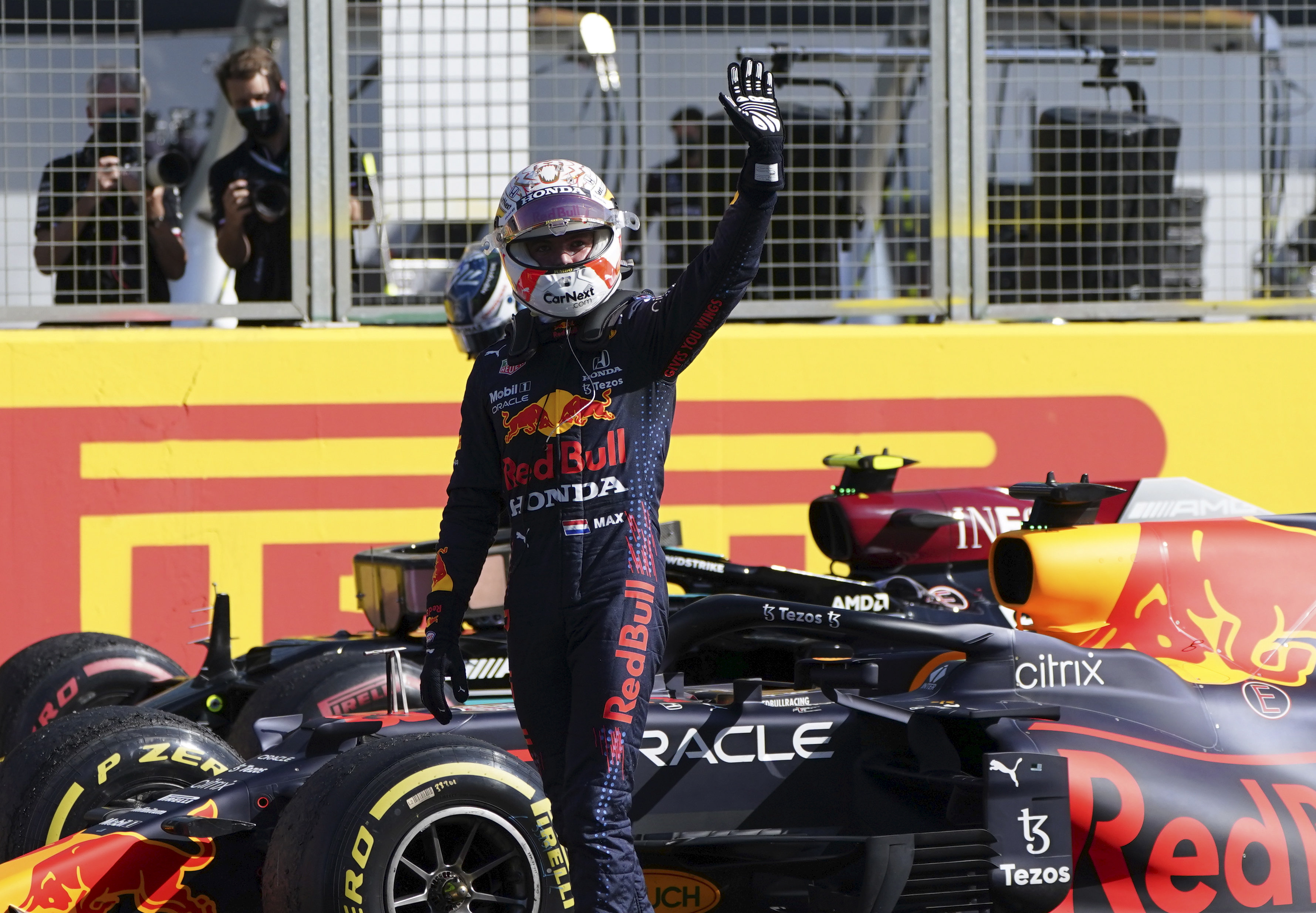 F1 – Grande-Bretagne : Verstappen gagne la toute première course sprint de  l'histoire