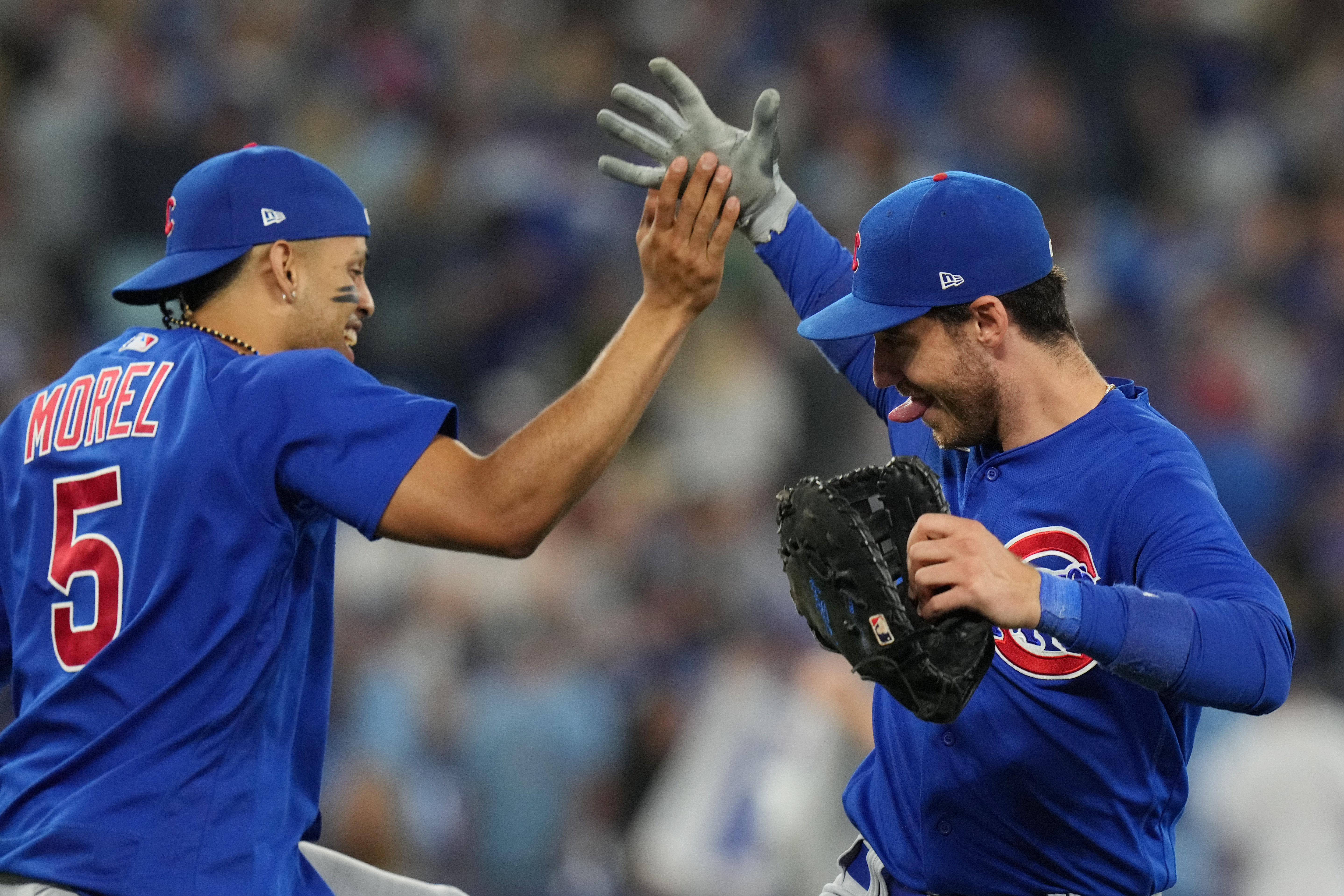 Cody Bellinger's two-run homer lifts Chicago Cubs over Toronto Blue Jays  6-2 - The Globe and Mail